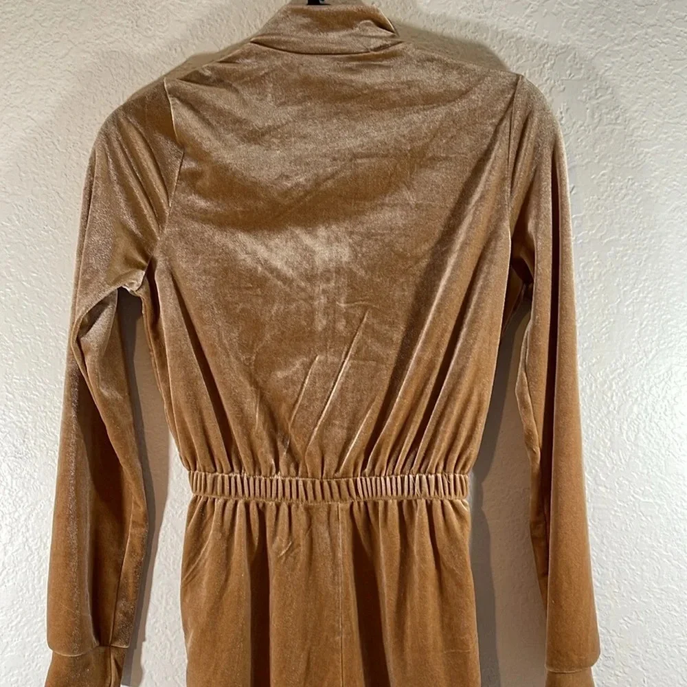 FOREVER 21 Striped Velvet Jumpsuit with Pockets Size Small - Picture 8 of 13